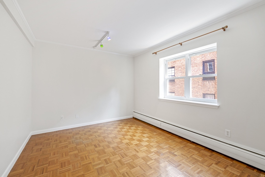 100 Marion Street # 27