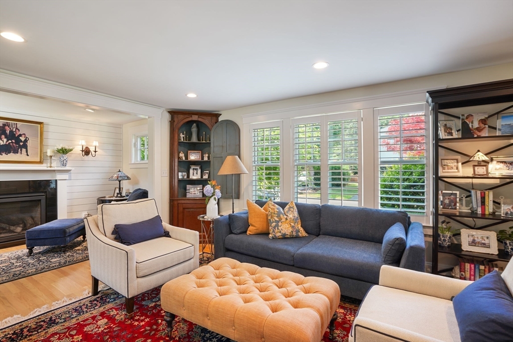 11 Bryn Mawr Rd