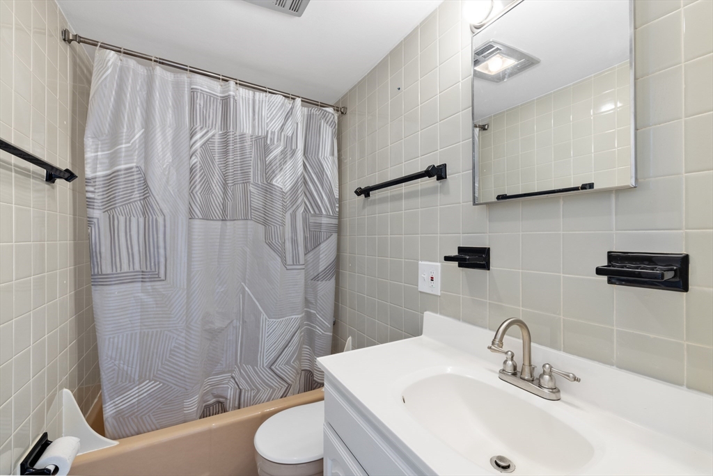 110 Lanark Road # 12