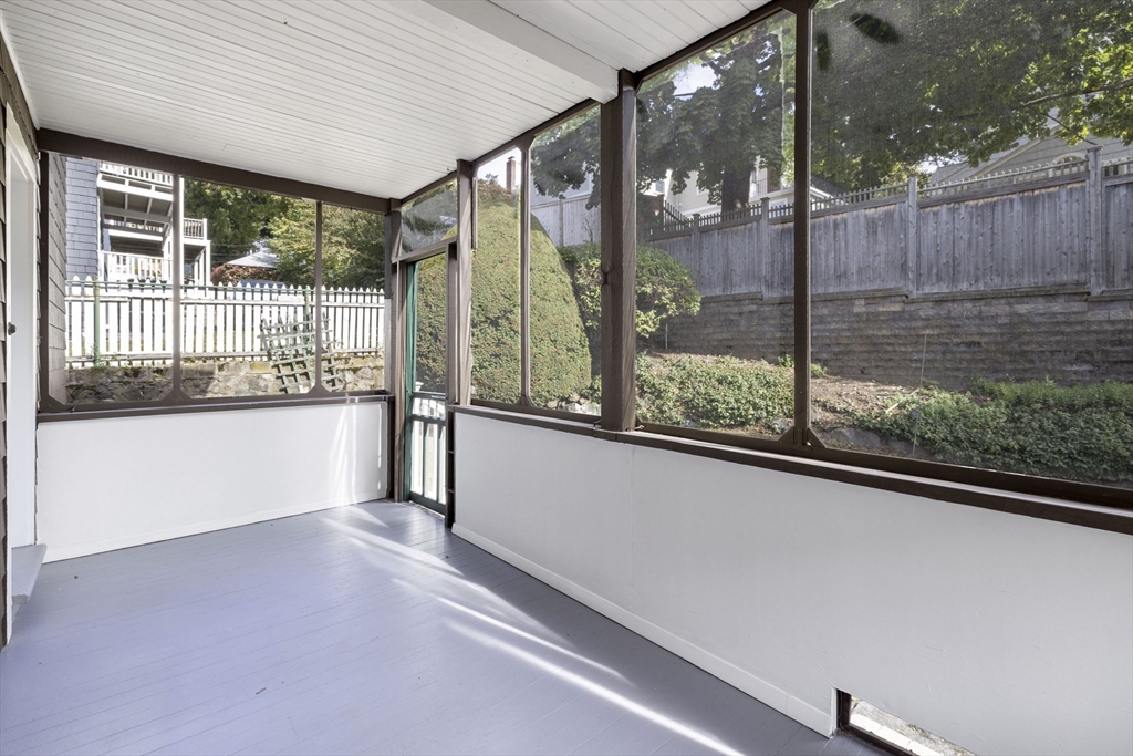 24 Bradford Rd # 1