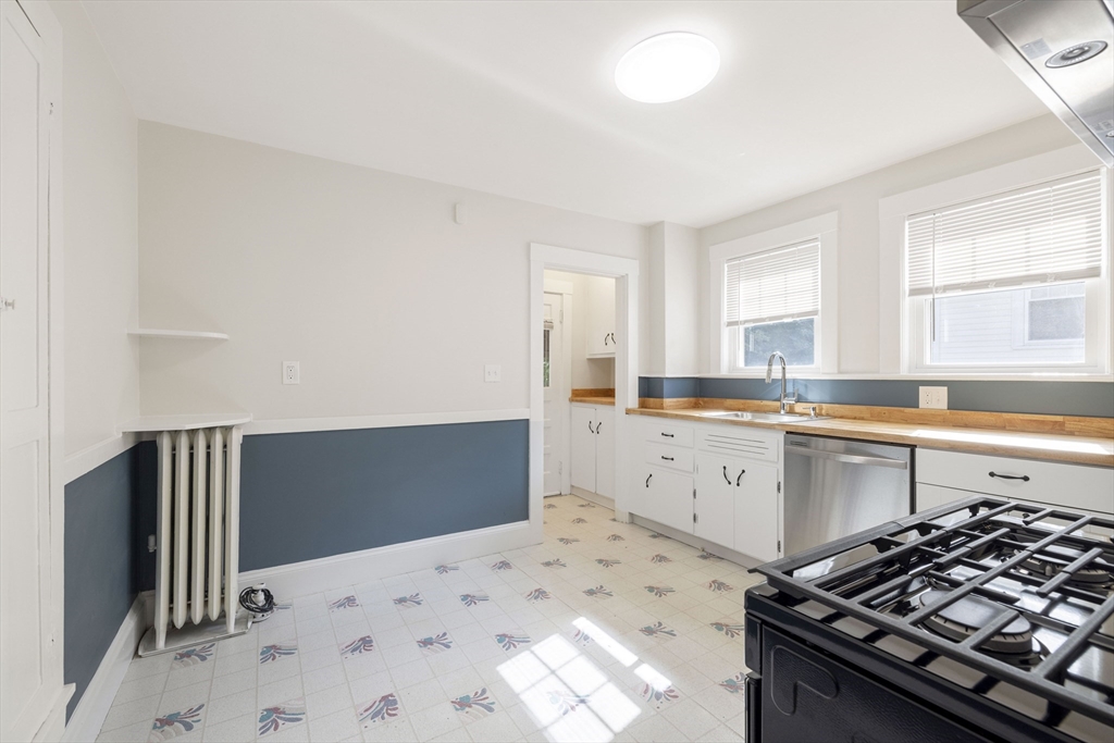 24 Bradford Rd # 1