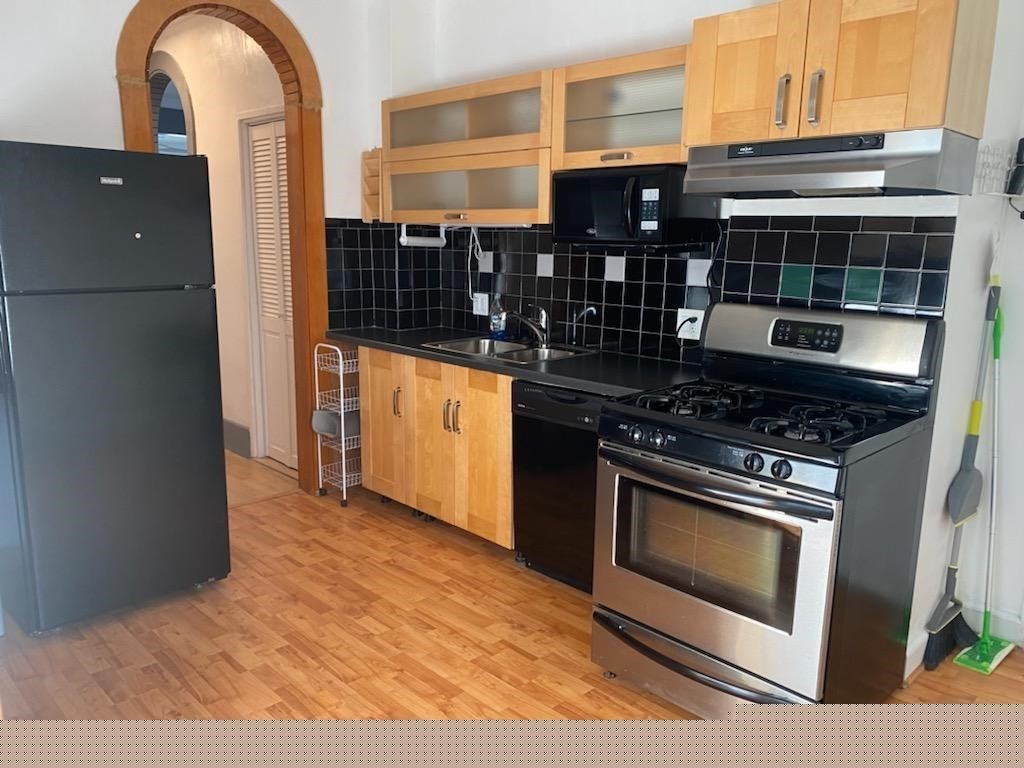 6 Nira Avenue # 2