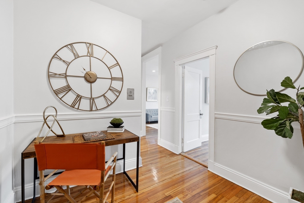 1564 Commonwealth Ave # 11