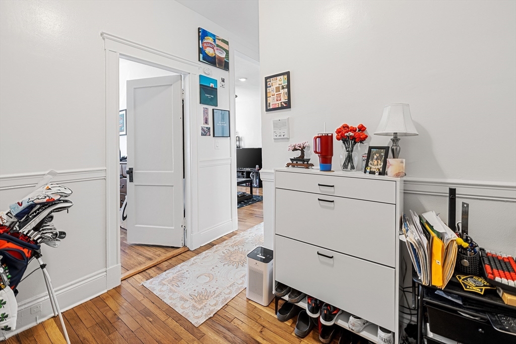 1568 Commonwealth Ave # 4