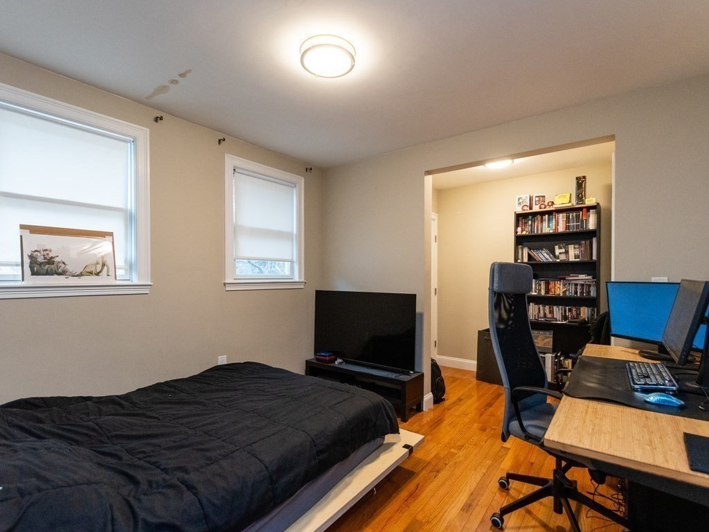 107 Kenrick St # 107