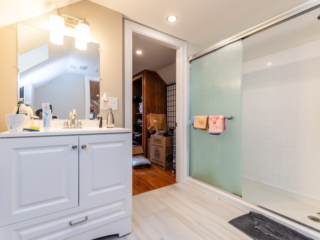 107 Kenrick St # 107