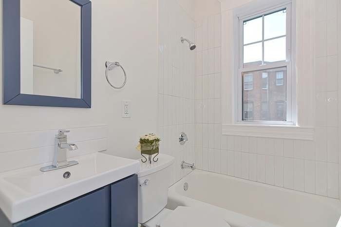 70 Strathmore St # 9b