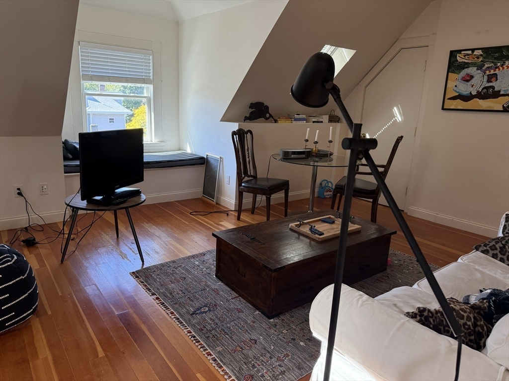 99 Coolidge St - Penthouse Apt, Brookline Unit: 3rd Flr