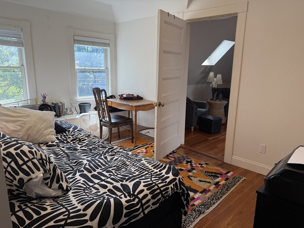 99 Coolidge St - Penthouse Apt, Brookline Unit: 3rd Flr