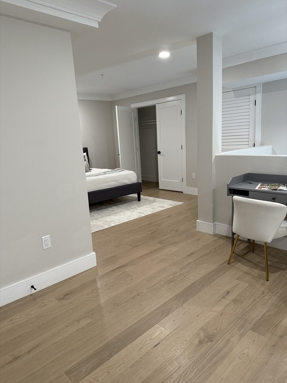 8 Franklin Street # 403