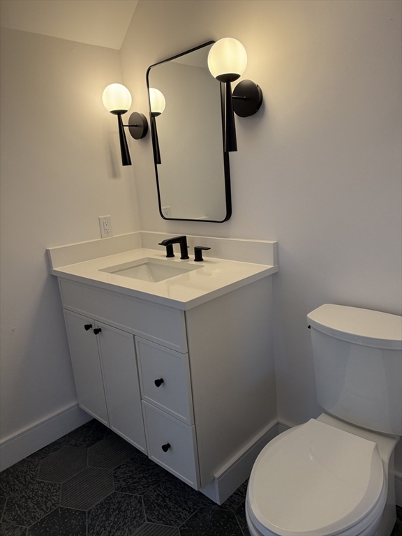 8 Franklin Street # 403