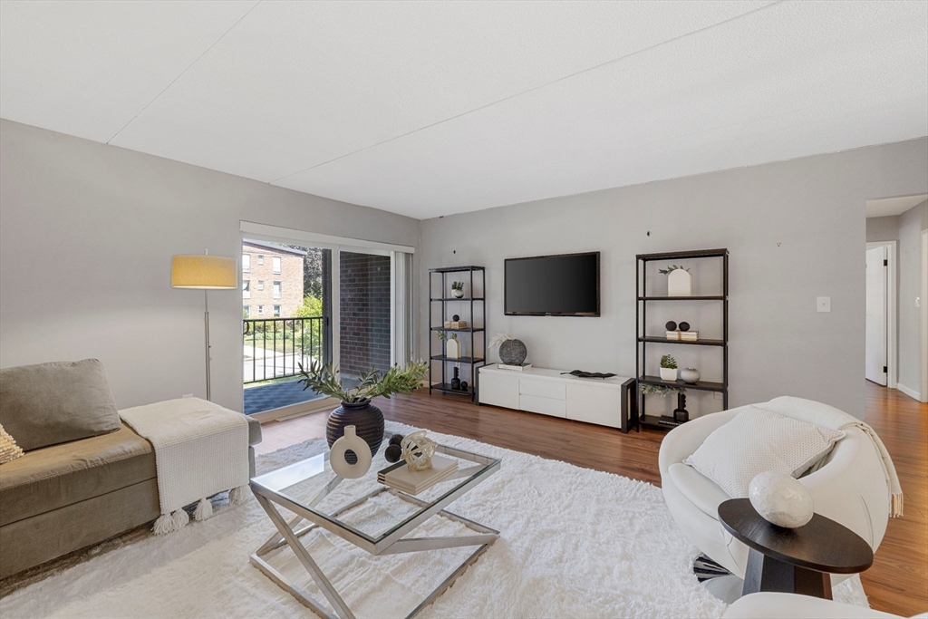 50-56 Broadlawn Park # 221