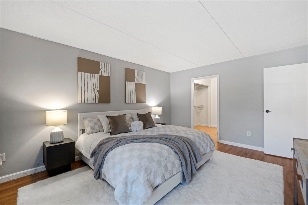 50-56 Broadlawn Park # 221