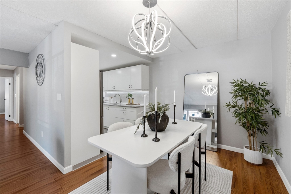 50-56 Broadlawn Park # 221