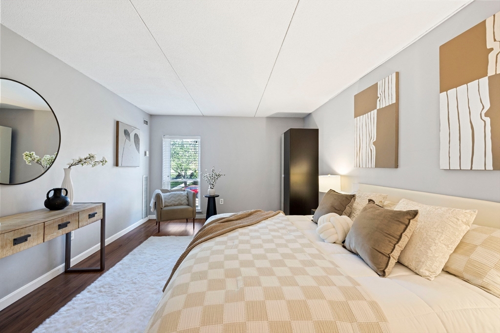 50-56 Broadlawn Park # 221