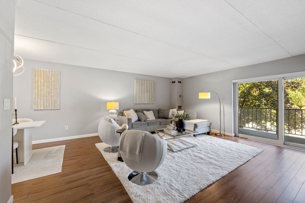 50-56 Broadlawn Park # 221