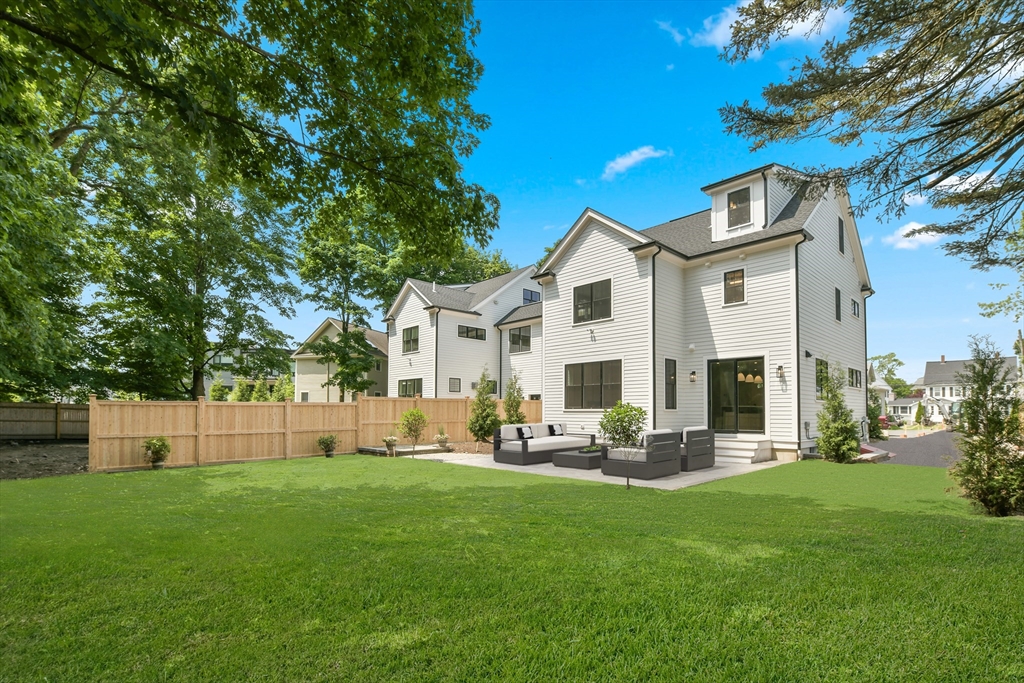 132 Hillside Ave # 132