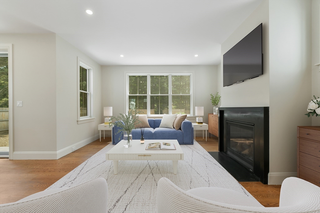 132 Hillside Ave # 132
