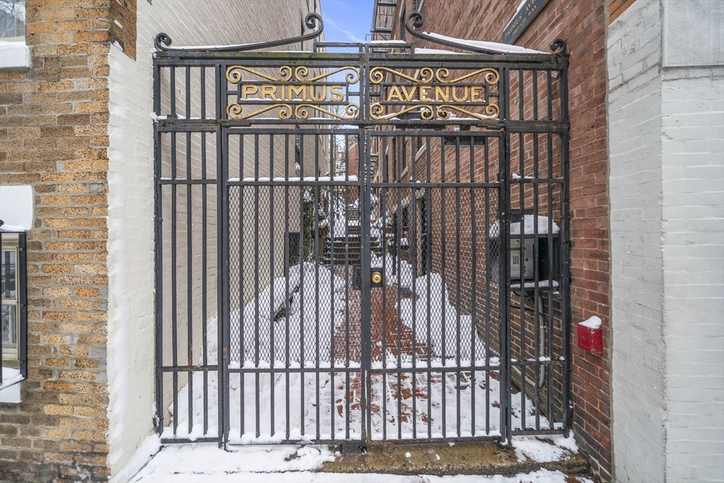7 Primus Ave # 4