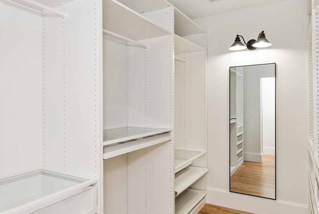 307 Lexington Street # 307