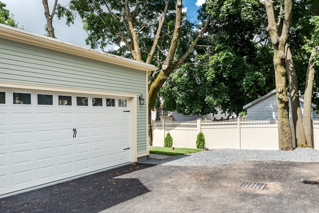 307 Lexington Street # 307