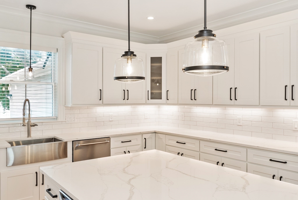 307 Lexington Street # 307