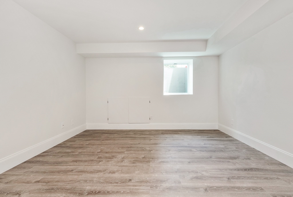 307 Lexington Street # 307