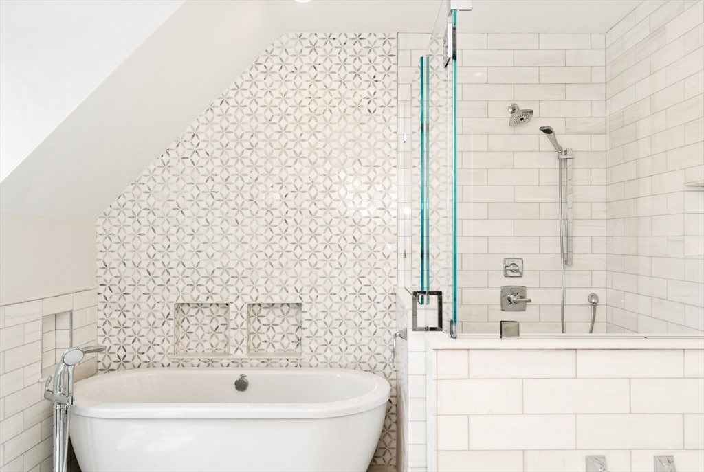 307 Lexington Street # 307