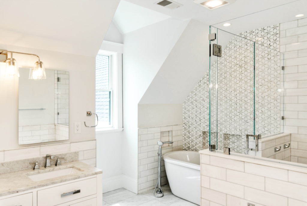 307 Lexington Street # 307