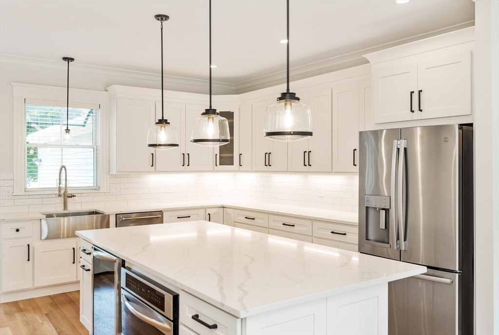 307 Lexington Street # 307