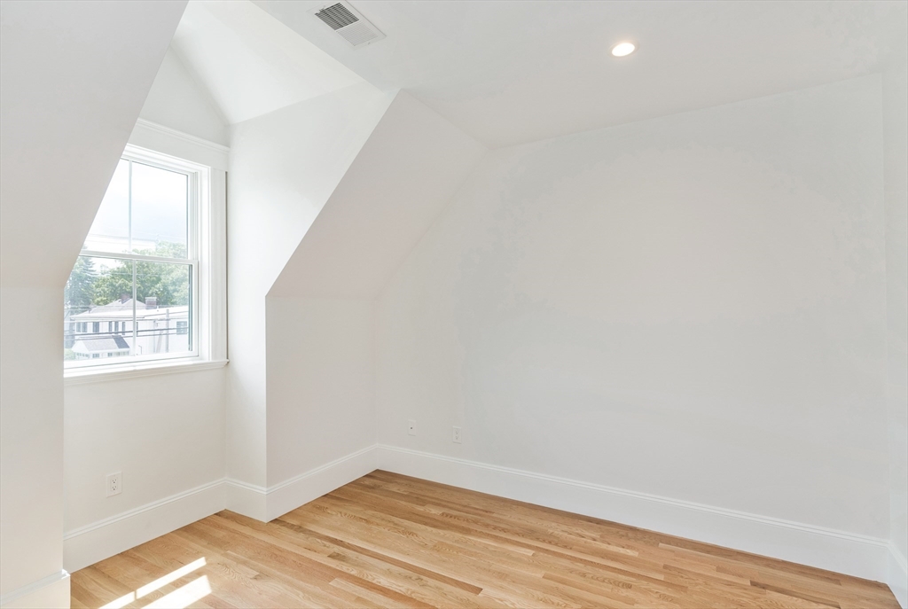 307 Lexington Street # 307