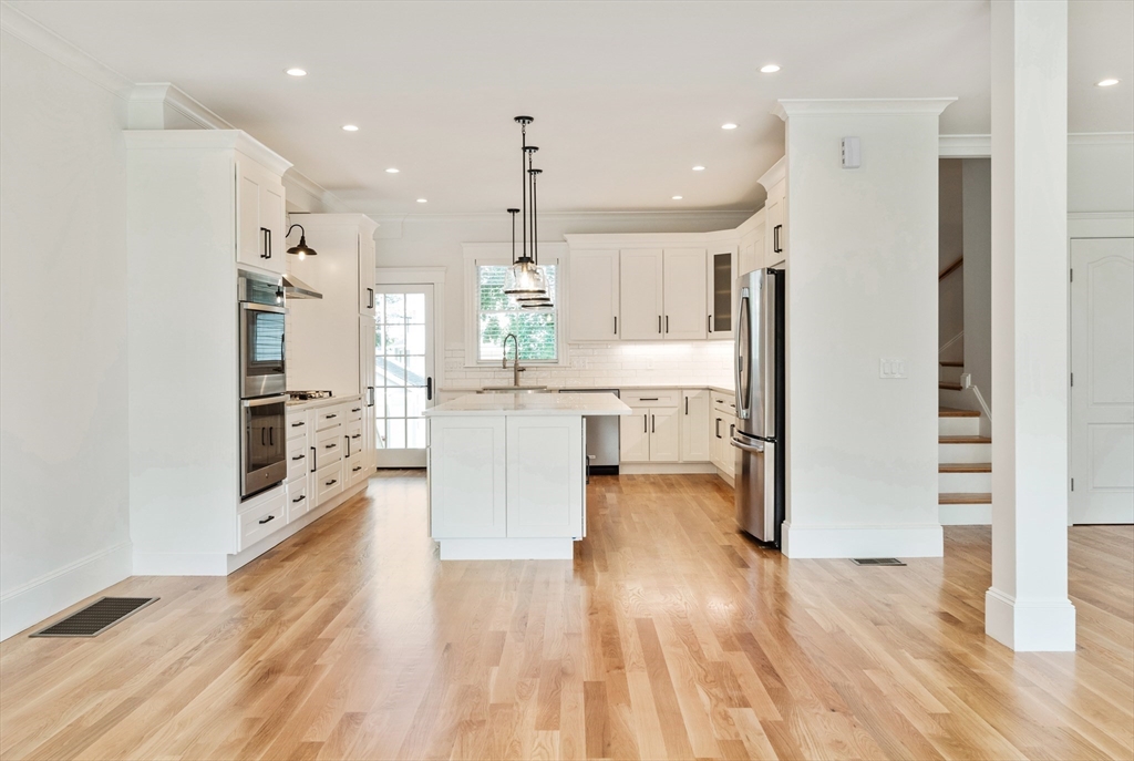 307 Lexington Street # 307