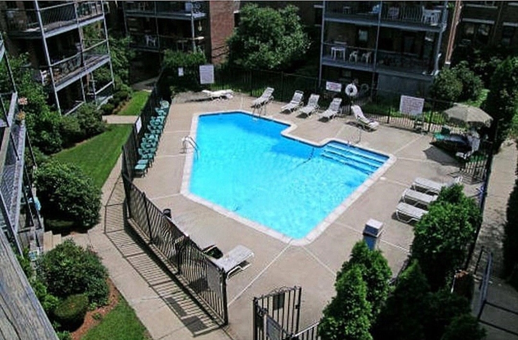 110 Lanark Road # 11