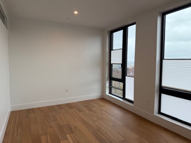 1515 Commonwealth Ave # 607