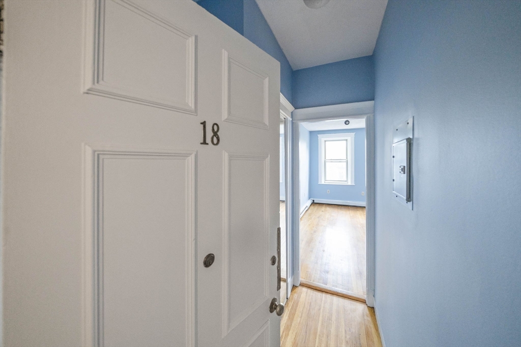 1625 Commonwealth Ave # 18