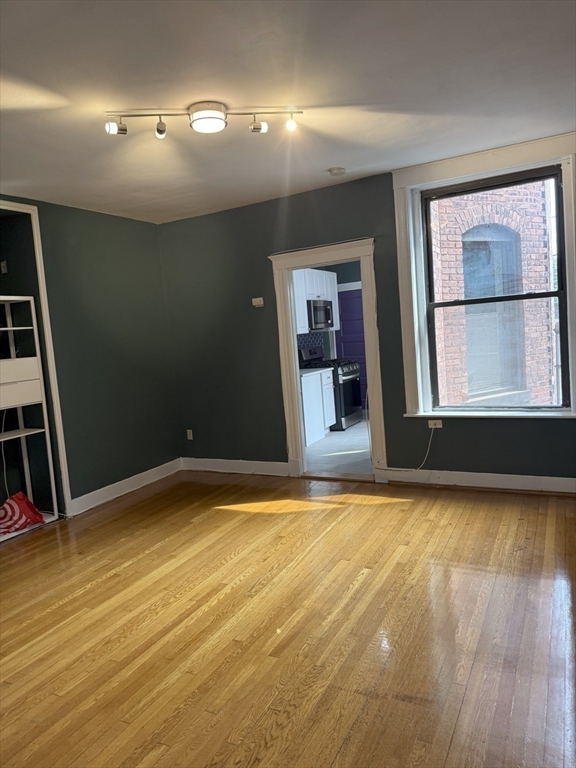 36 Orkney Road # 3