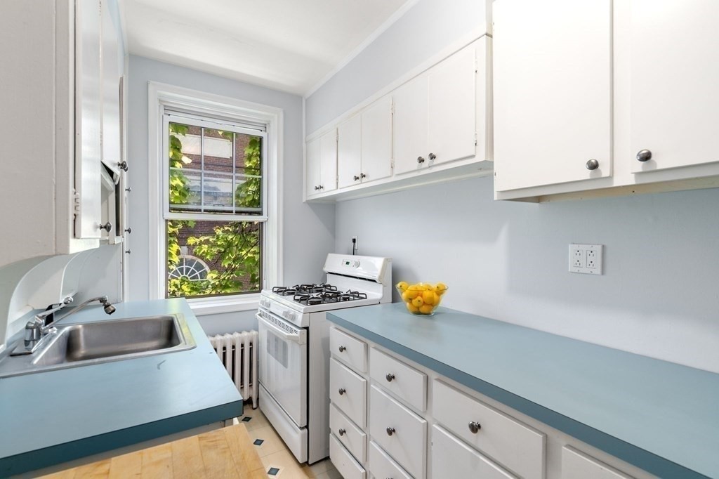 50 Follen St # 416