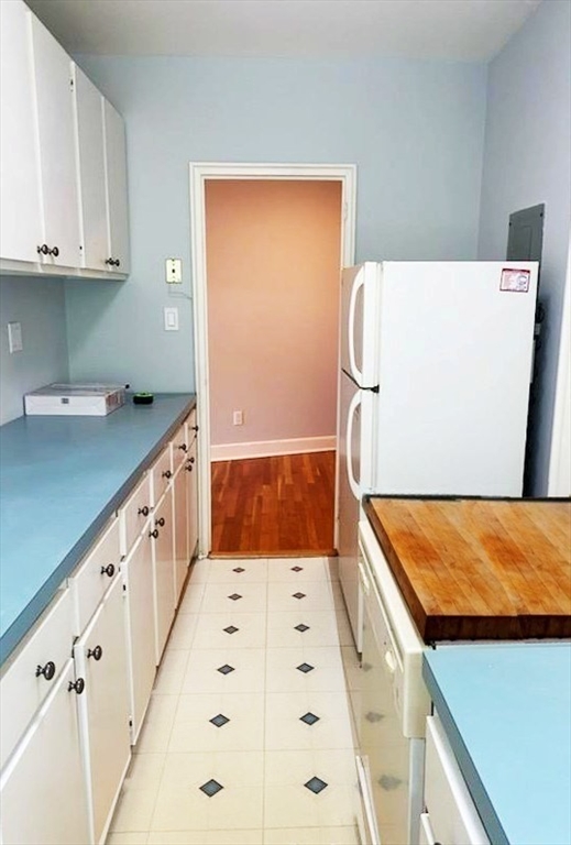 50 Follen St # 416