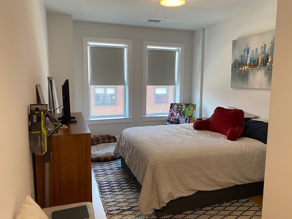 30 Polk St # 206
