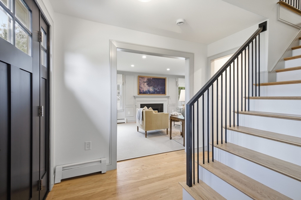 6 Lockway Road