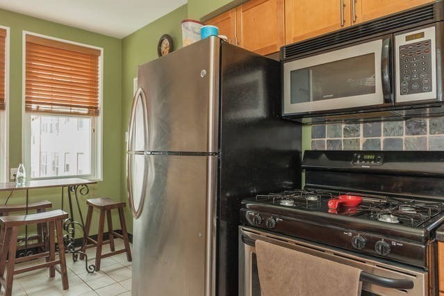 130 Sutherland Rd # 5