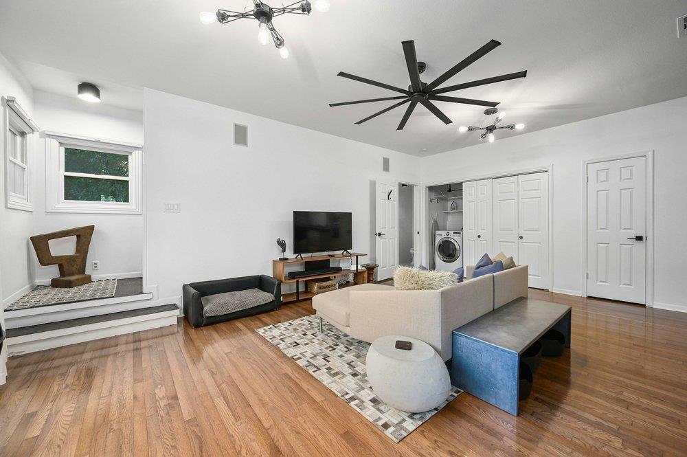 525 Barton BLVD, Austin