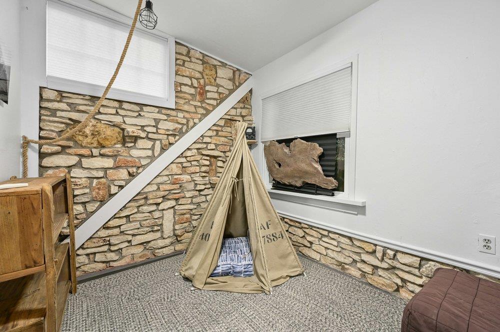 525 Barton BLVD, Austin