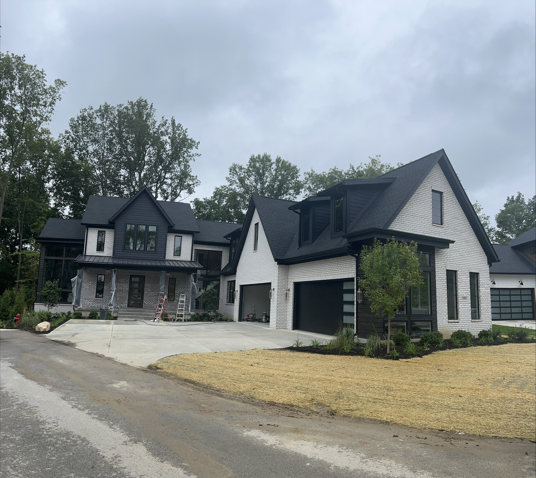 1597 Forest Hills Drive