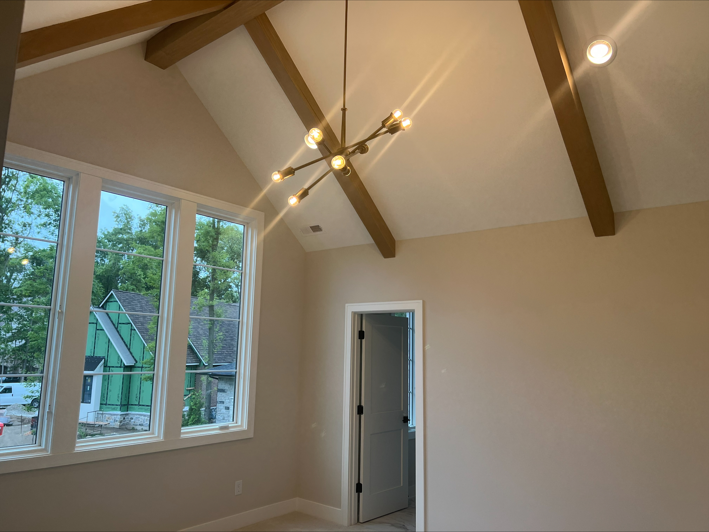 1597 Forest Hills Drive