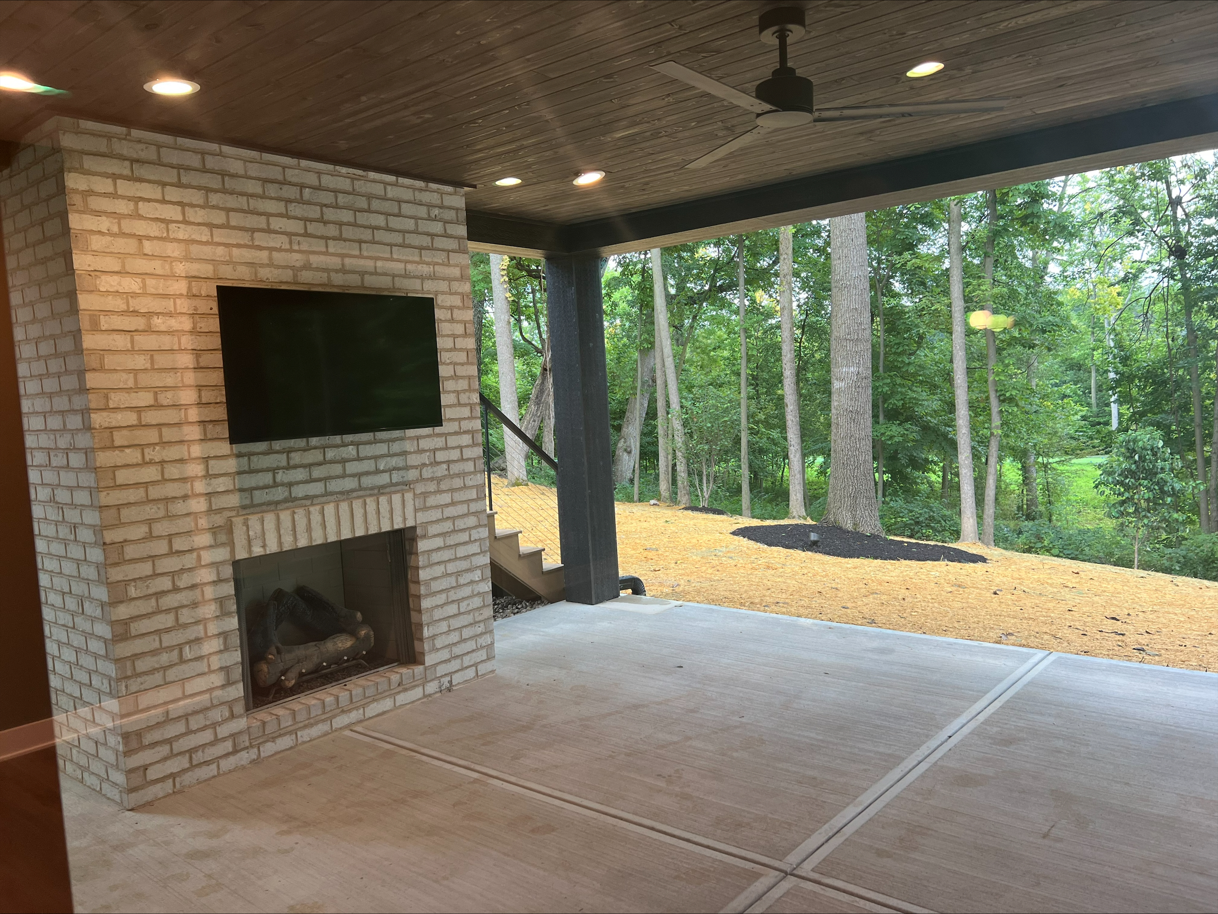 1597 Forest Hills Drive