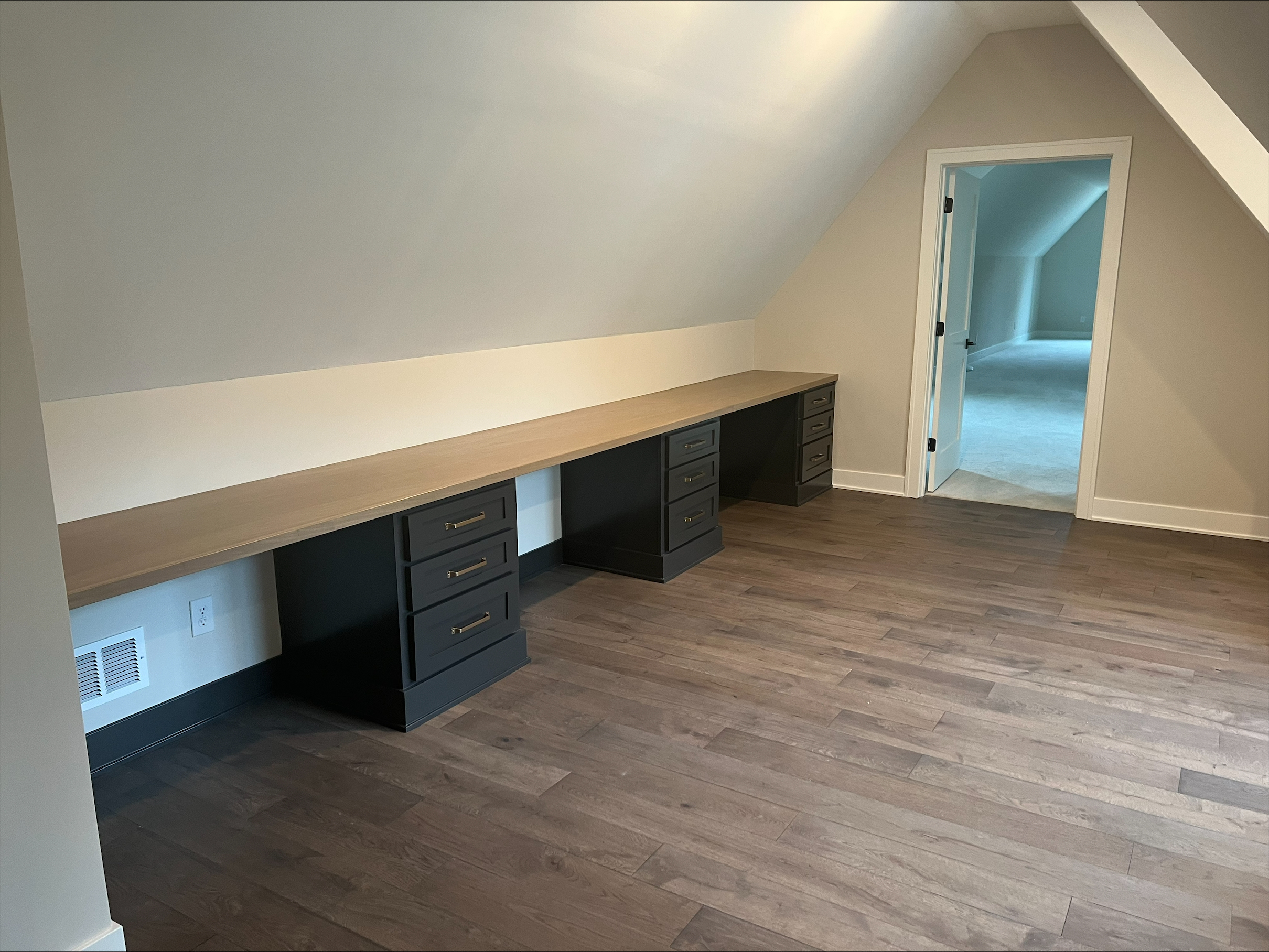 1597 Forest Hills Drive