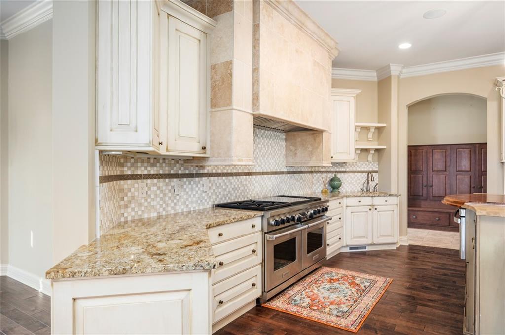 15703 Hidden Oaks Court