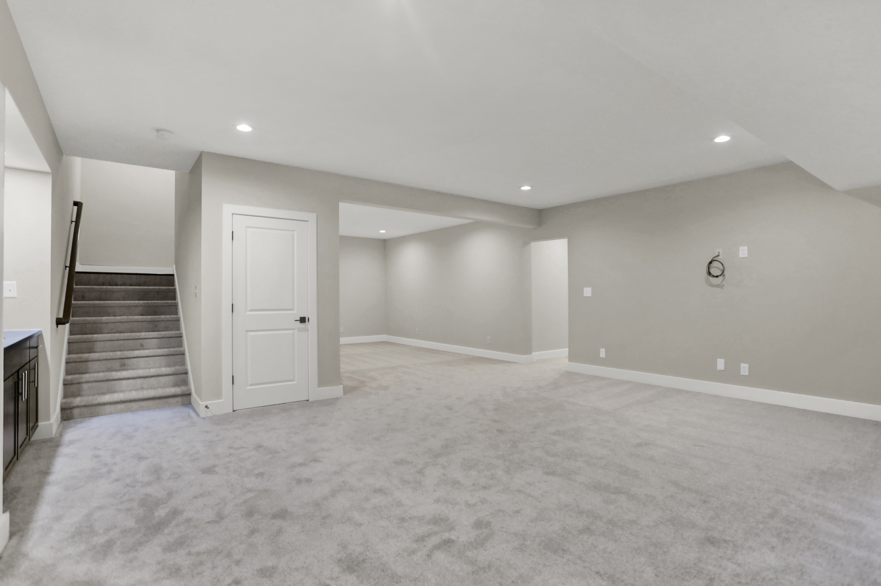 15039 Oak Hollow Lane W