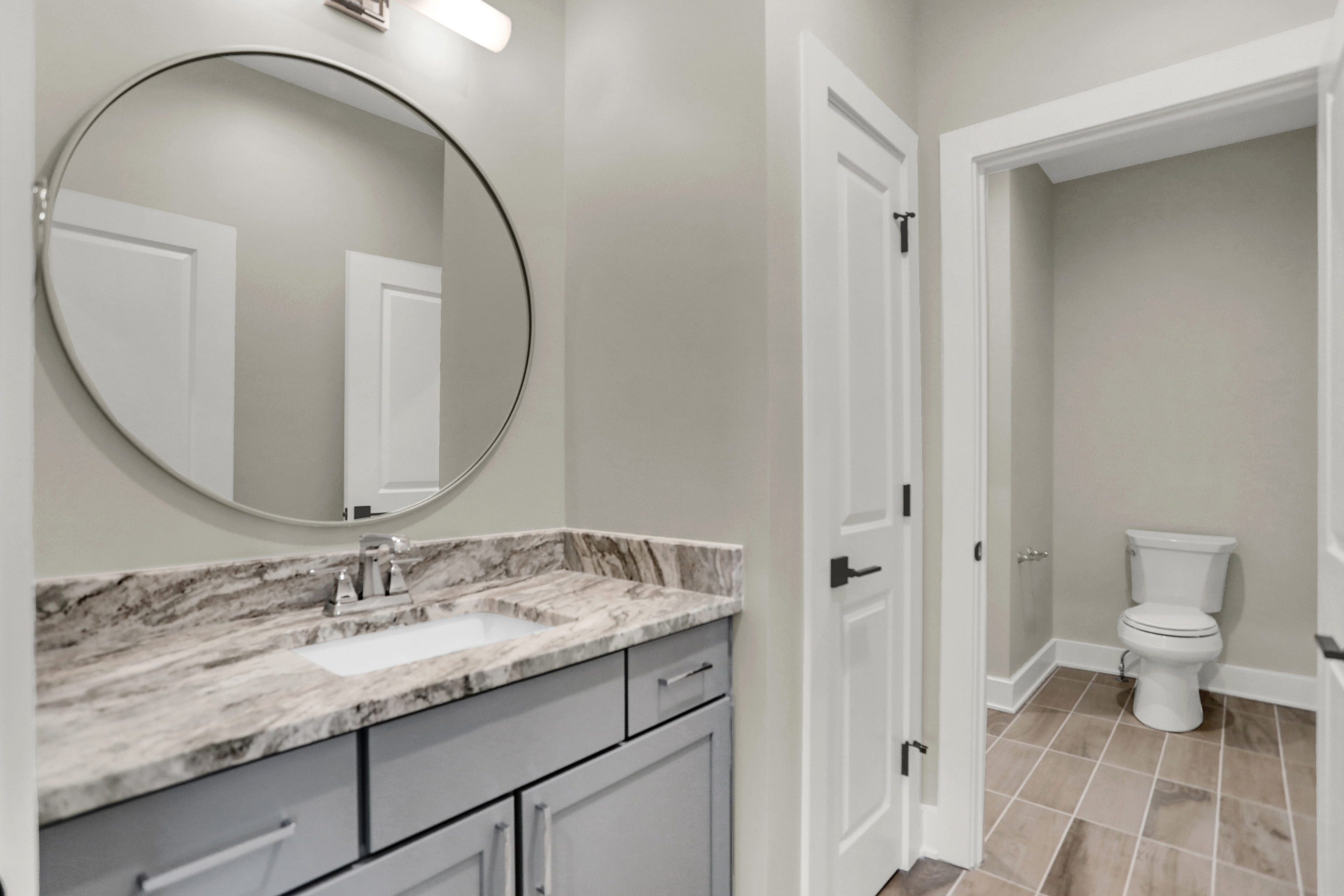 15039 Oak Hollow Lane W